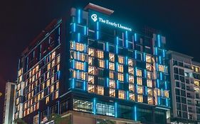 The Everly Lhesson Kuching